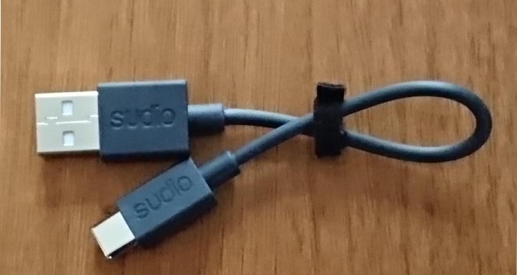 Sudioロゴ入り充電ケーブル（USB to Type-C）